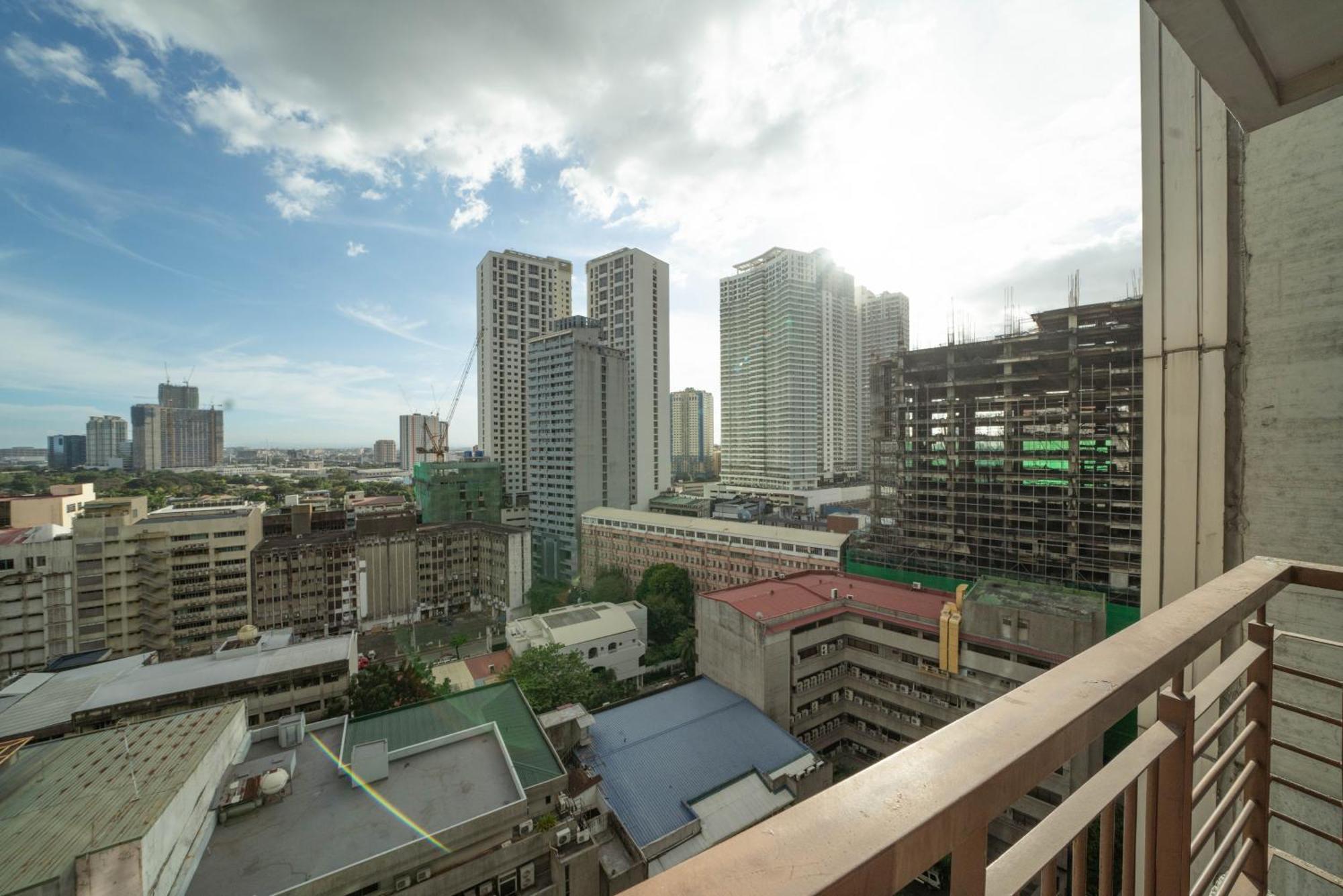 Kl Tower Makati Apartments By Ph Staycation Manila Esterno foto